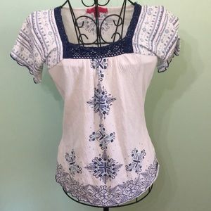Designed kids top
